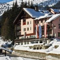 Hotel Mooserkreuz, hotel in Sankt Anton am Arlberg