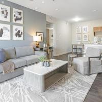 Landing - Modern Apartment with Amazing Amenities (ID9888X06), hotel in San Antonio