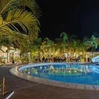 Marand Family Resort, hotel em Bauang