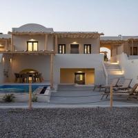 Lovely Santorini Villa - 2 Bedroom Villa - Private Jacuzzi and Charismatic Interior - Vothonas, hotel near Santorini International Airport - JTR, Agia Paraskevi