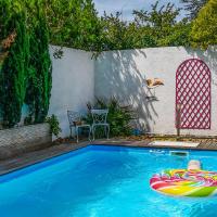 Beautiful Home In Caissargues With Outdoor Swimming Pool