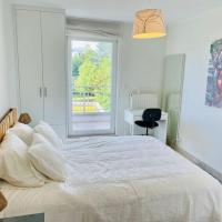 Cosy one bedroom Flat in Center with Terrace&Parking, hotel v destinácii Luxembourg (Limpertsberg)