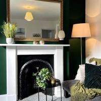 Green Suite - Central Reading - Relocators - Work