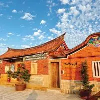 Ba Ba Guan Hai Ancient House B&B, hotel di Jinsha