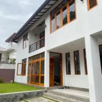 THE DOCTORS VILLA, hotel u gradu 'Ragama'