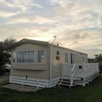 Lovely Caravan With Decking At Solent Breeze In Hampshire Ref 38195sb