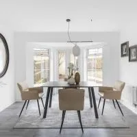 Luxurious 3 Bed House in Braintree Town with Free Parking with Sky Sports, Netflix and more, hotel v destinaci Braintree