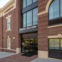 Hampton Inn & Suites Huntington Downtown, Ny、ハンティントンのホテル
