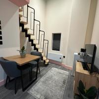 Cozy Studio Loft in Trendy Local