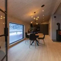 High standard cabin close to the Flå city center, hotelli kohteessa Flå