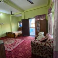 pujan's homestay, хотел близо до Летище Bharatpur - BHR, Бхаратпур