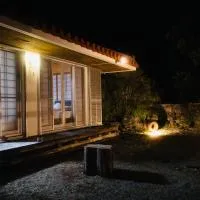 totono house 満天の星空 テントサウナ BBQ 元有形文化財を1棟貸切 うるま市 浜比嘉島, hotel em Uruma