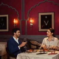 Radisson Collection Hotel & Spa, Riverfront Srinagar, hotel di Srinagar