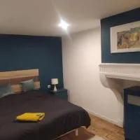 chambre avec SDB privative, hotelli kohteessa Maron