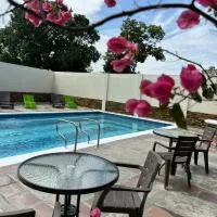 Monteverde Hotel, khách sạn ở La Dorada