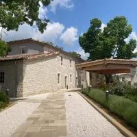Château Lecusse - La Grande Roche - Hôtel, Spa, Boutique & Restaurant, hotel sa Broze