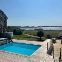 Ocean view Villa Säby Tjörn, hotel Säby városában