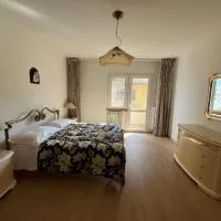 Casa Mattioli, hotel em Mombaroccio