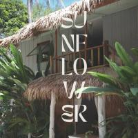 Sunflower Guesthouse and Animal Rescue - Koh Lipe，麗貝島的飯店