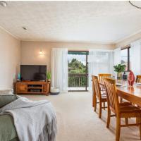 Prime Location! 4BR Sunny Character Home near CBD Auckland