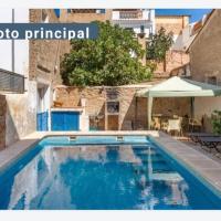 4 bedrooms house with private pool terrace and wifi at Murchas