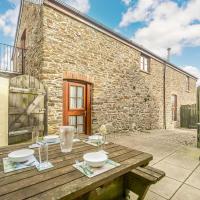 3 Bed in Newquay 89941, hotel near Newquay Cornwall Airport - NQY, Mawgan Porth