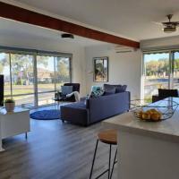 Geelong Delight: Embrace Comfort @ Braund Avenue