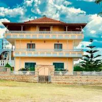 Viesnīca Villa Kapllani pilsētā Delvinë