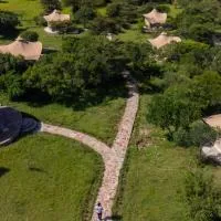 OLORIEN MARA CAMP, viešbutis mieste Ololaimutiek