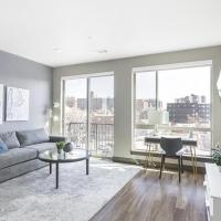 Landing Modern Apartment with Amazing Amenities (ID1960), hotel in Capitol Hill, Denver