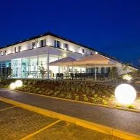 Biała Przystań, hotel v destinácii Łęki Dolne