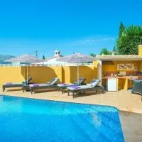 casa del bosque، فندق في Orba