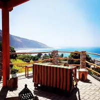 Kaza Ladera, hotel a Seladinha