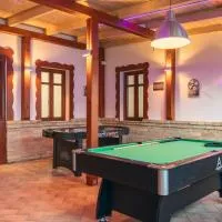 Feel Good House, hotel a Nőtincs