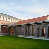 La Ferme Des Ailleurs: Arleux-du-Nord şehrinde bir otel