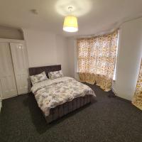 Double Rooms with shared bathroom