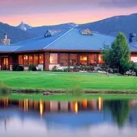 Mount Shasta Resort, hotel di Mount Shasta