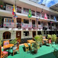 El Jardín Escondido Party Hostel, hotel in Baños