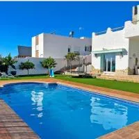 Villa Nostra - Bahía de Cádiz Golf & Relax, hotel u gradu 'Puerto Real'