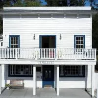 Smiley's Saloon & Hotel, hotel di Bolinas