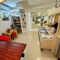 BADAROSA House Badalona next to Barcelona & beach, hotell sihtkohas Badalona