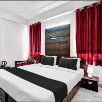 COLLECTION O HOTEL SKY INN، فندق في Raja Park، جايبور