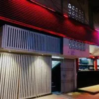 Four Season 1 Airport Guest House、カラチにあるジンナー国際空港  - KHIの周辺ホテル
