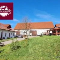 Penzion U Farmáře، فندق في Chotoviny