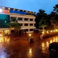 Liwa Tower Hotel & Business Center, hotel sa Kunnamkulam