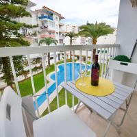 Complejo Andalucía Torrecilla Beach, hotel en Playa de La Caletilla, Nerja