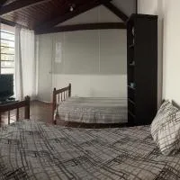 Hospedagem Casa da Rê, hotell sihtkohas Salto
