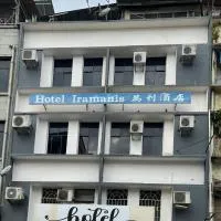 Hotel Iramanis, хотел в Лахад Дату