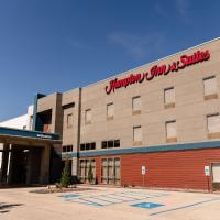 Hampton Inn & Suites Scottsbluff – hotel w pobliżu miejsca Lotnisko Western Nebraska Regional (William B. Heilig Field - BFF w mieście Scottsbluff