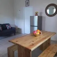Vee's Country Apartments – hotel w mieście Micoud